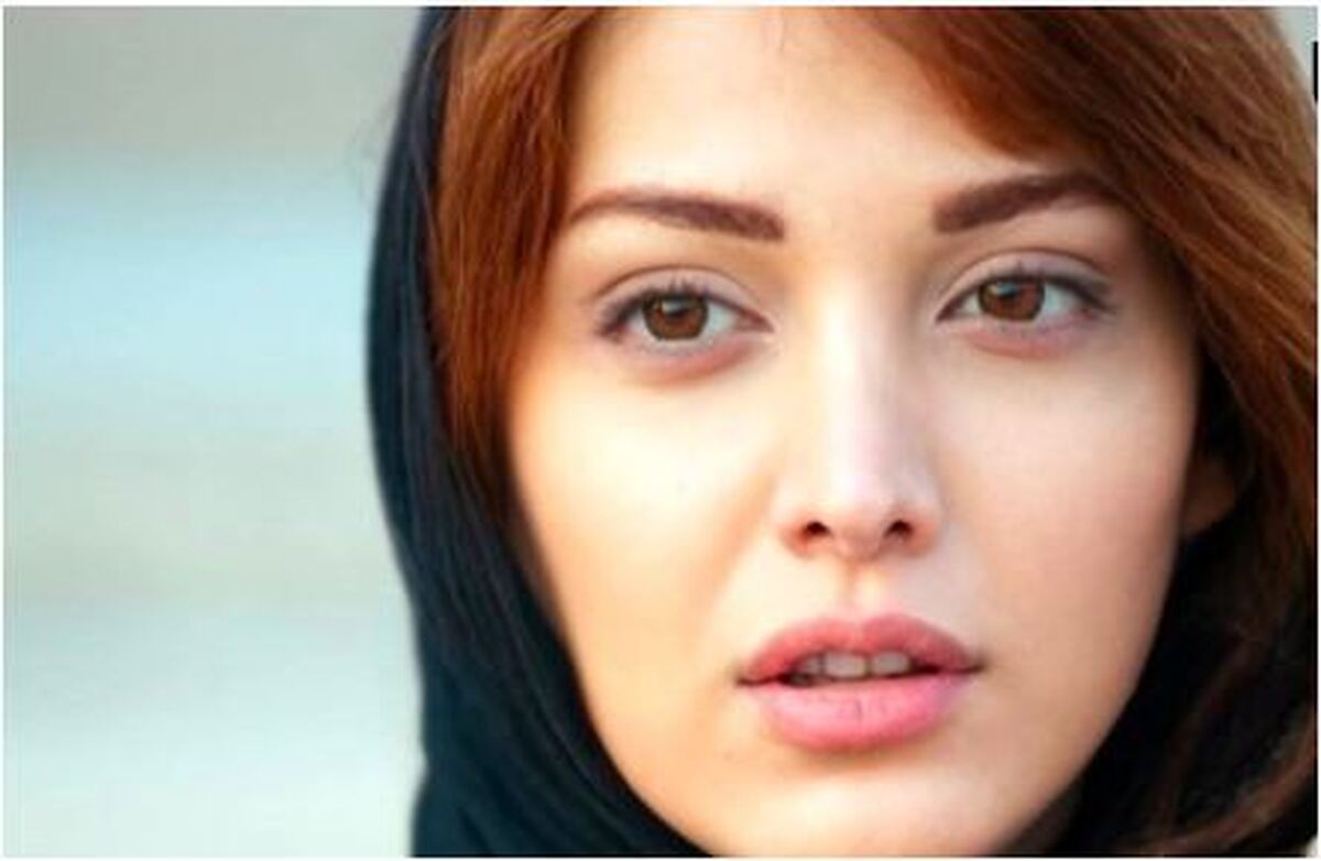 خز پوشی روشنک گرامی در یک مراسم هنری مهم سوژه شد! +عکس