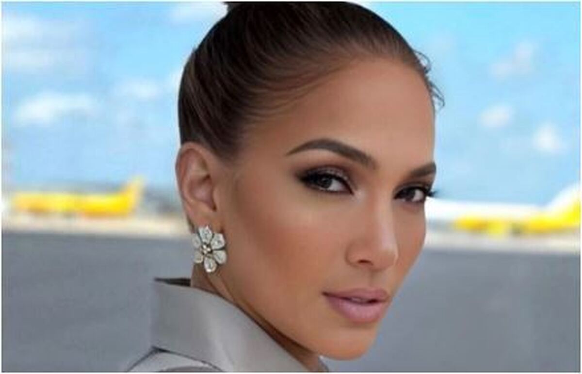 نگاهی به پنت هاوس لوکس و فول امکانات جنیفر لوپز در بلندترین آسمانخراش مسکونی جهان