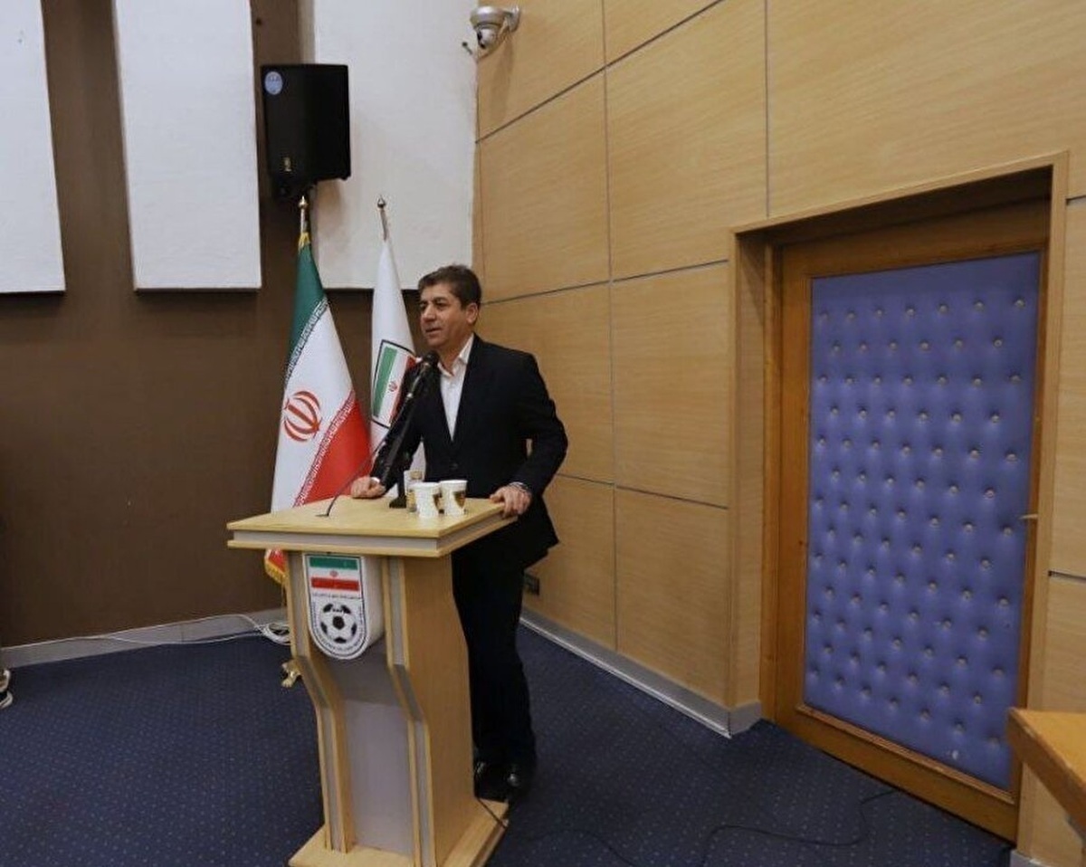 داوران باتجربه زمینه رشد داوران جوان‌تر را فراهم کنند
