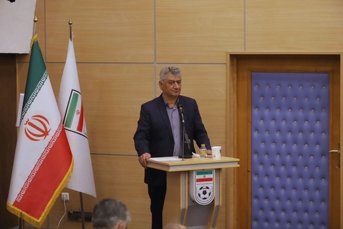 صفیری: بهترین داوران را برای ۲ بازی حساس امروز انتخاب کردیم