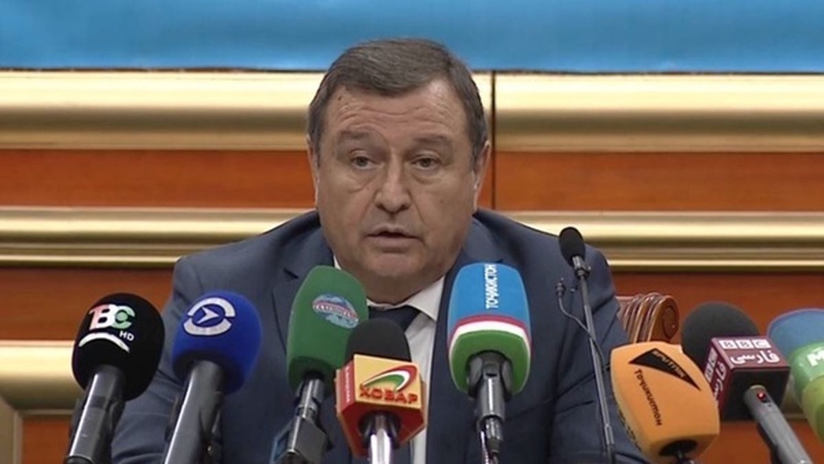 کمیسیون مرکزی انتخابات تاجیکستان: خبرنگاران رادیو «آزادی» از حق پوشش انتخابات پارلمانی محروم شدند
