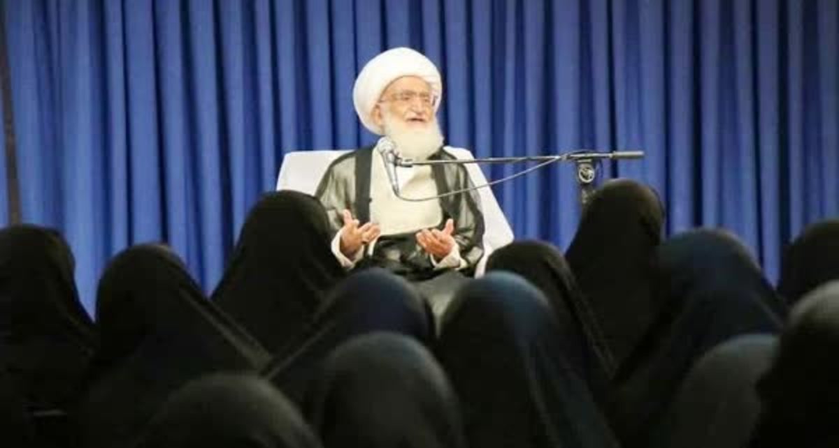 هم درباره گرانی و زندگی مردم تذکر می‌دهیم و هم وضع بی‌حجابی