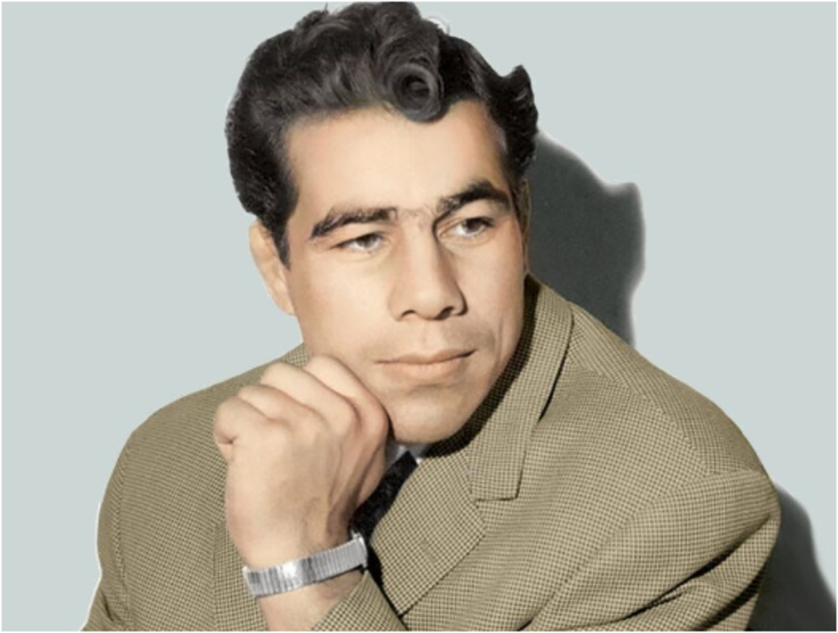 عکس زیرخاکی از جشن باشکوه عروسی قهرمان کشتی ایران و همسرش/چه زوج جذابی بودن!