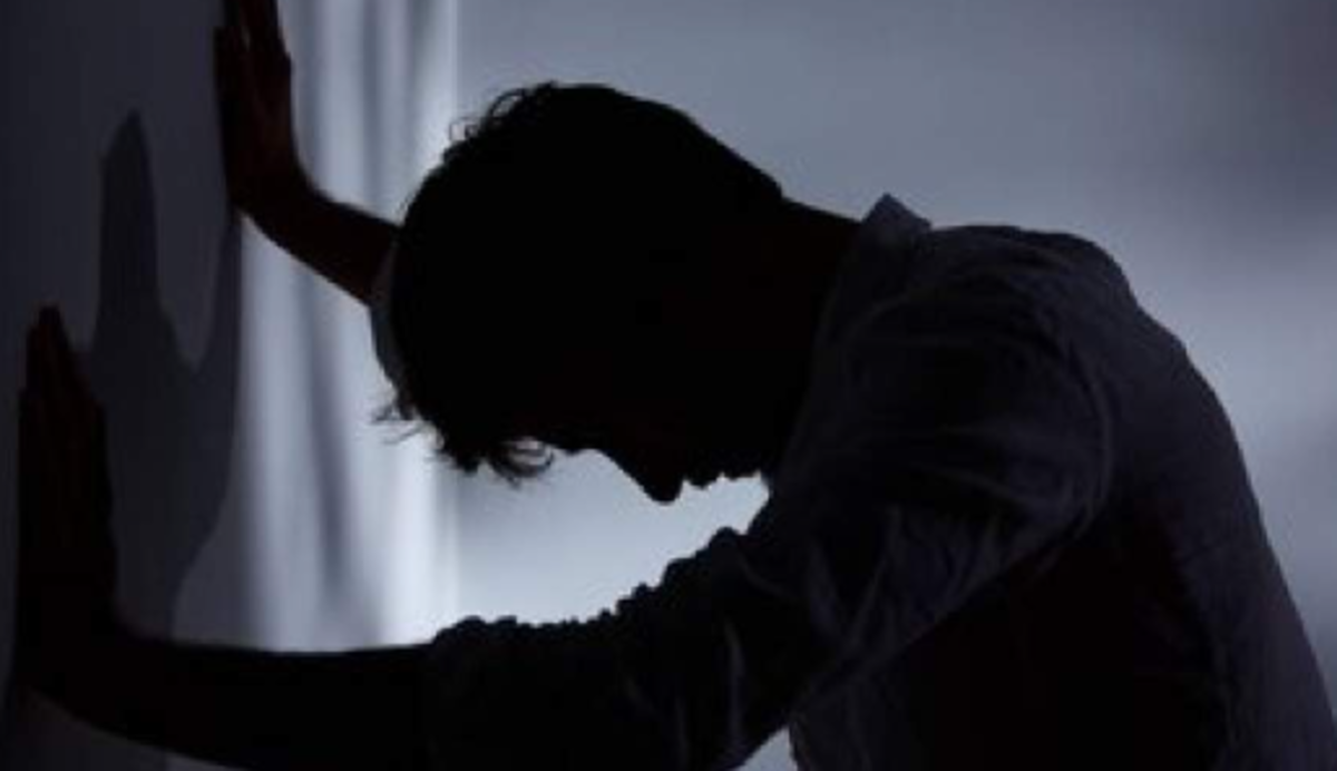 مصرف مواد مخدر چگونه افسردگی را تحت تاثیر قرار میدهد؟