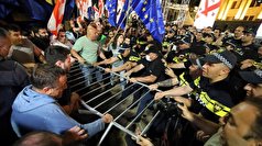پلیس و معترضان گرجستانی در تفلیس درگیر شدند