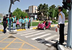شهرداری‌ها در آموزش فرهنگ ترافیک مشارکت کنند