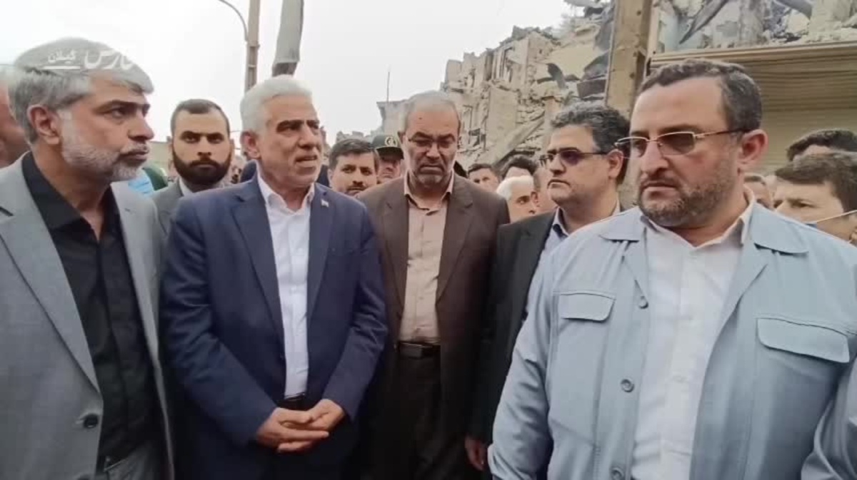 استاندار گیلان: دولت در کنار حادثه دیدگان آتش‌سوزی امام زاده ابراهیم شفت است