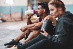 تاثیر پروتئین در حفظ توده عضلانی هنگام ورزش متداوم/کی باید پروتئین بخوریم؟