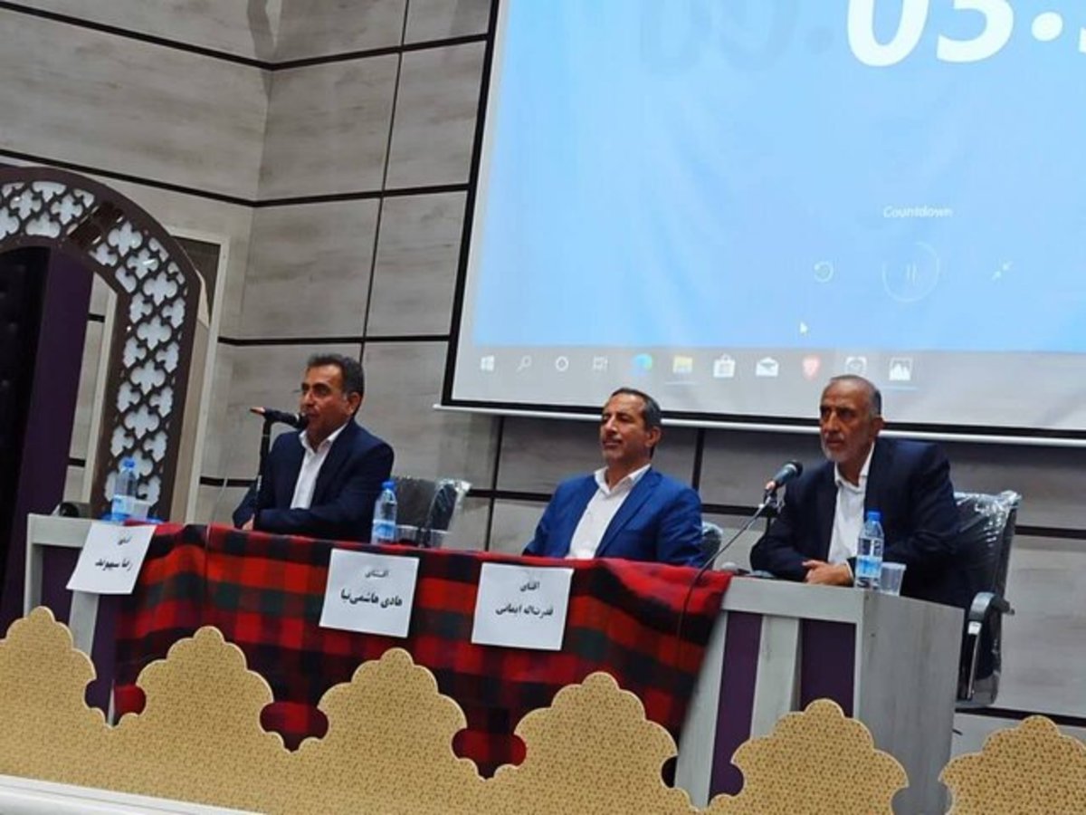 از همه ظرفیت دانشگاهیان استفاده نکرده‌ایم
