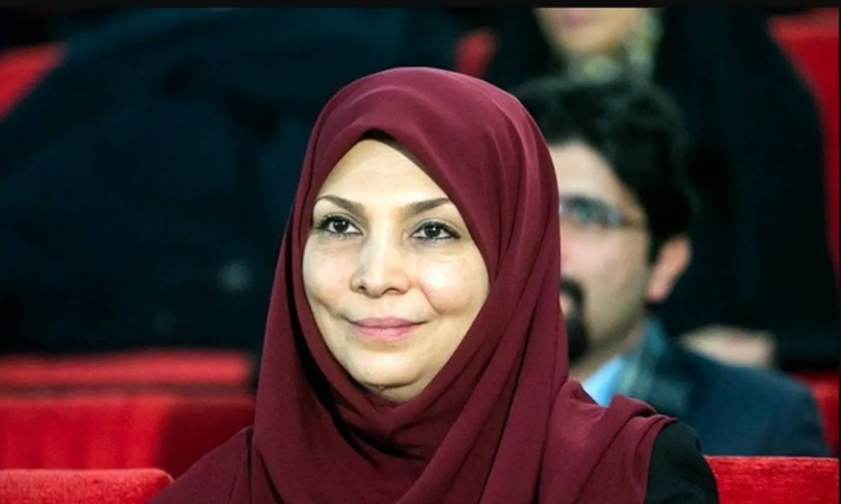 شیده معاونی؛ مجری معروف دهه ۶۰ چقدر خوب مونده!