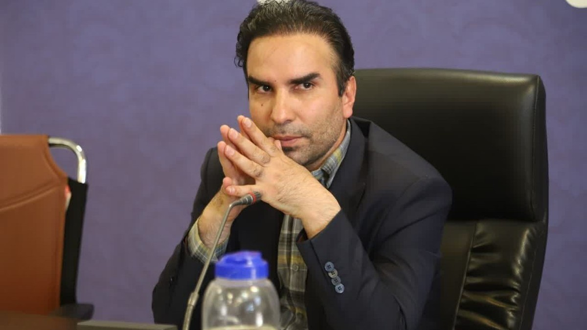 سفر رئیس جمهور و هیئت دولت به استان قم بدون تشریفات و با حداقل هزینه انجام می‌شود