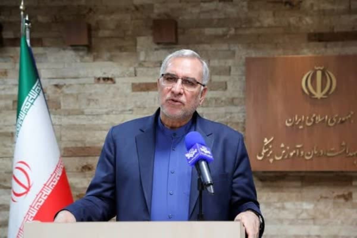 وزیر بهداشت به قم سفر می‌کند