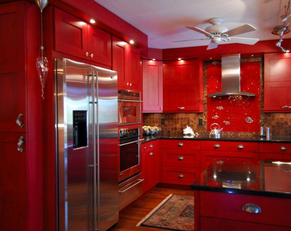 استفاده از این رنگ‌ها در طراحی داخلی آشپزخانه ممنوع!