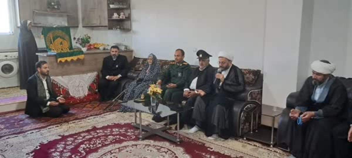 خادمین آستان قدس رضوی وارد شهر تفرش شدند