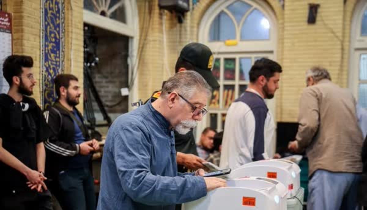 معاون استاندار تهران: انتخابات تمام‌الکترونیک سنگ‌بنای برگزاری انتخابات آینده است
