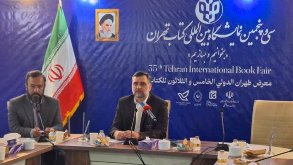 رمضانی: نمایشگاه کتاب چشم‌انتظار رهبر انقلاب است