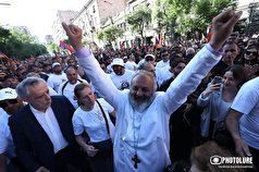 تداوم ناآرامی‌ها در «ایروان» با برگزاری تظاهرات ضد دولتی