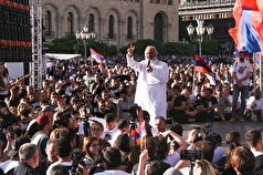 تظاهرات گسترده مردمی علیه پاشینیان در پایتخت ارمنستان
