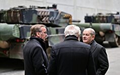 دعوای وزیر دفاع با صدراعظم آلمان بر سر هزینه‌های نظامی