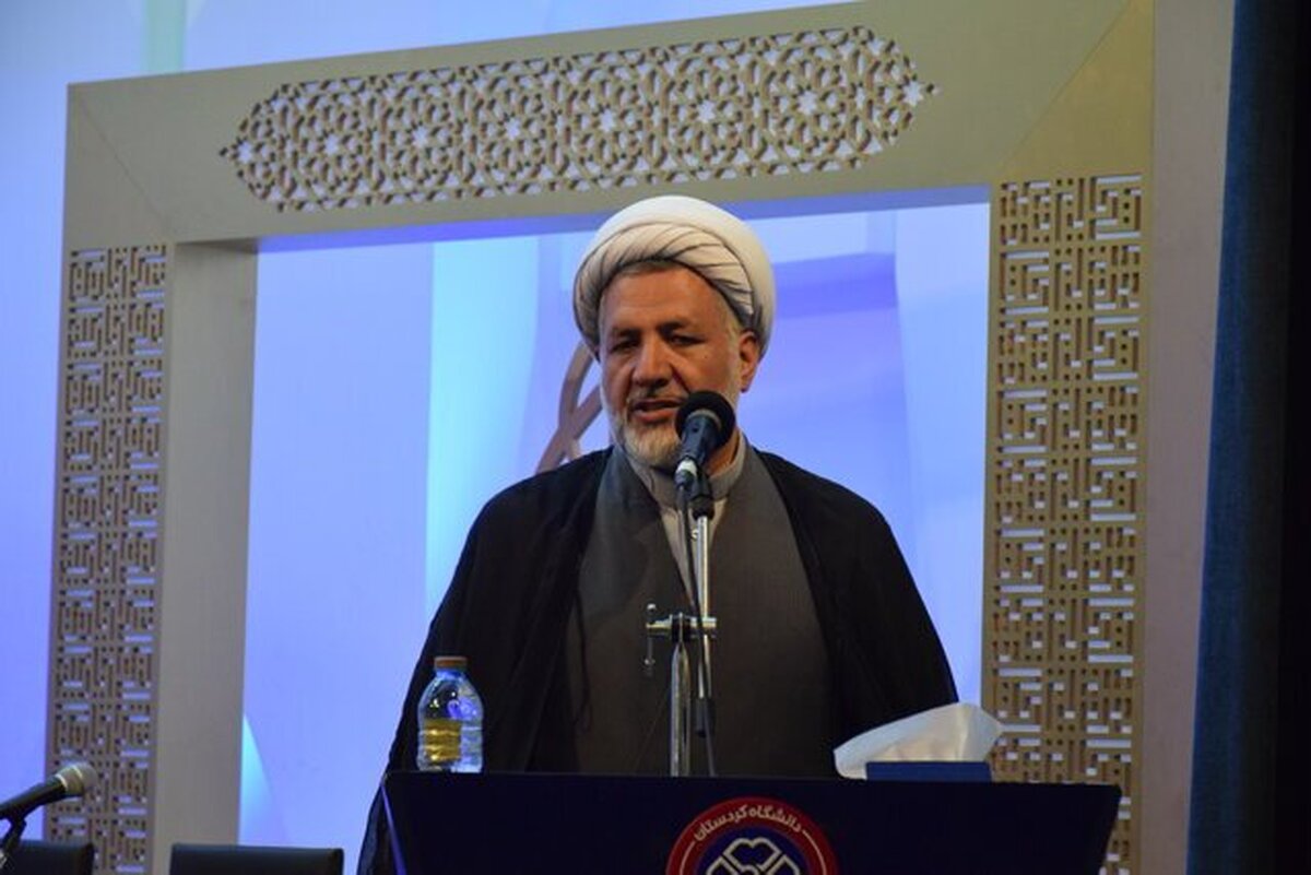 آغاز رقابت ۵۰۰ دانشجو در جشنواره سراسری قرآن و عترت دانشگاه‌ها در کردستان