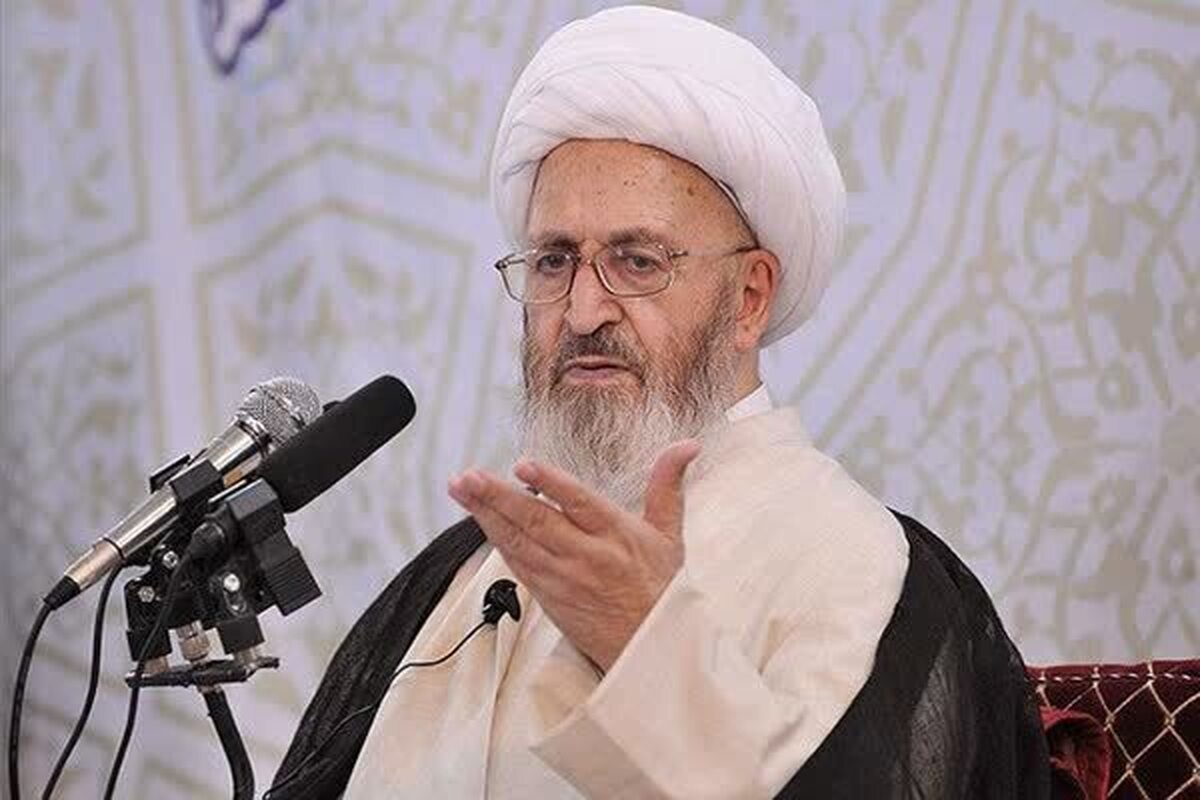 آیت‌الله سبحانی: تعطیلی شنبه به نفع صهیونیست‌ها و مغایر قانون اساسی است