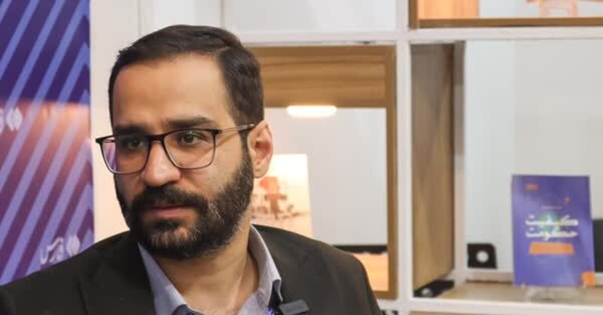 زادبر: تحریف تاریخ معاصر از آسیب‌های هویت ملی امروز ماست