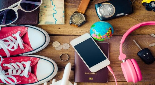 نرمافزار‌های مهمی که قبل از سفر‌های خارجی باید دانلود کنید