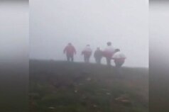 کوهنوردان هم برای نجات سانحه دیدگان بالگرد به دل کوه زدند