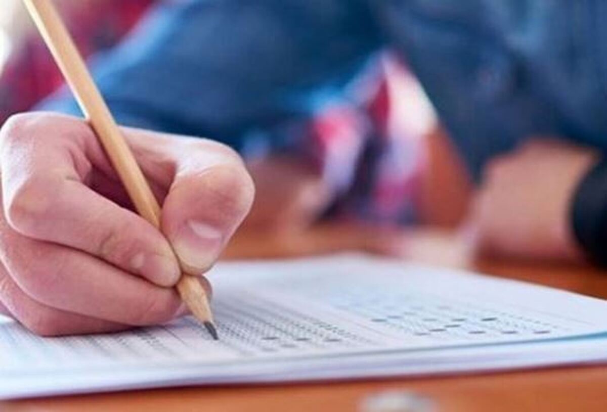 برنامه امتحانات دانش آموزان به دلیل برگزاری تشییع پیکر رئیس‌جمهور تغییر می‌کند