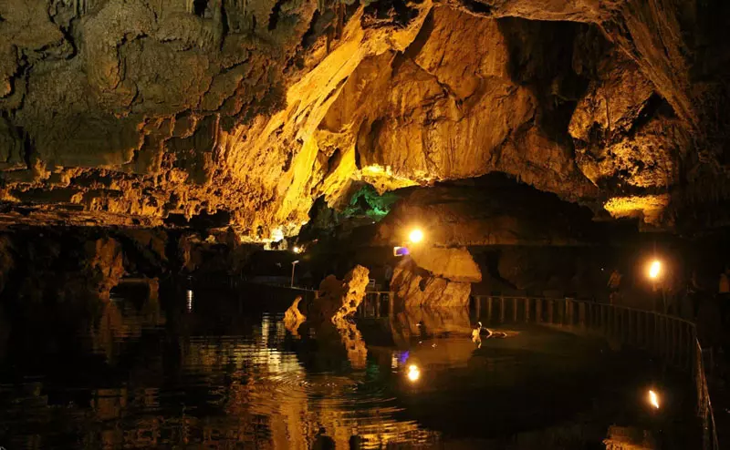 غار جادویی سهولان؛ یک پیشنهاد ویژه برای سفر‌های تابستانی