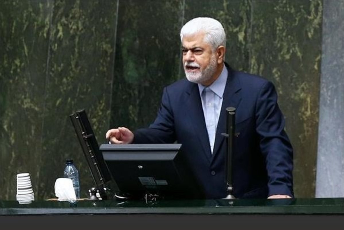 نماینده زاهدان: نیروی انتظامی از امکانات فیزیکی محروم است