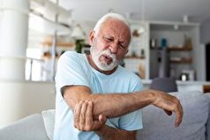 درد آرنج می‌تواند به دلیل ابتلا به یکی از این بیماری‌ها باشد
