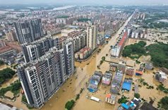 تخلیه بیش از ۱۰۰ هزار نفر در چین به دلیل بارش سنگین باران
