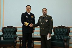تاکید وزیر دفاع کشور به همکاری بیشتر با چین در مسائل امنیتی