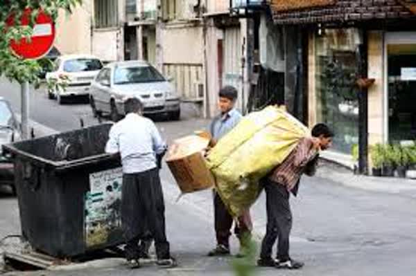 درآمد ۱۵۰ میلیونی هر زباله گرد درتهران، استخدام کتفی‌ها به کجا رسید؟