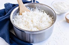 برنج پخته بعد از چند روز در یخچال غیر قابل مصرف می‌شود؟
