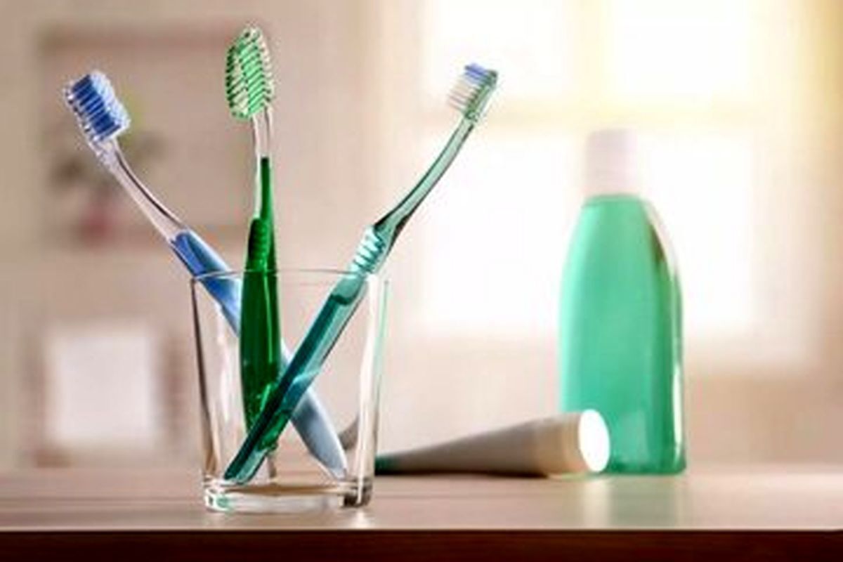 مسواک را هر چند ماه یکبار تعویض کنیم؟