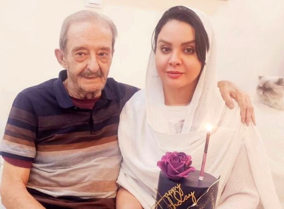 تصویری دیده نشده از آتنا مهیاری در کنار پدرش/چه کیک تولد قشنگی!