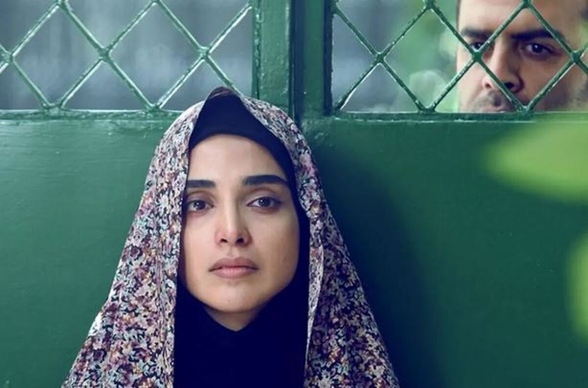 پوست الهه حصاری در ۳۴ سالگی مثل پوست نوزاد می‌درخشه! +عکس