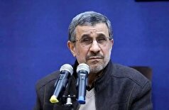 پوشش جنجال برانگیز محمود احمدی نژاد یک روز پس از سانحه بالگرد