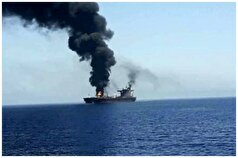 ناو هواپیمابر آمریکایی در دریای سرخ هدف موشک‌های یمنی شد