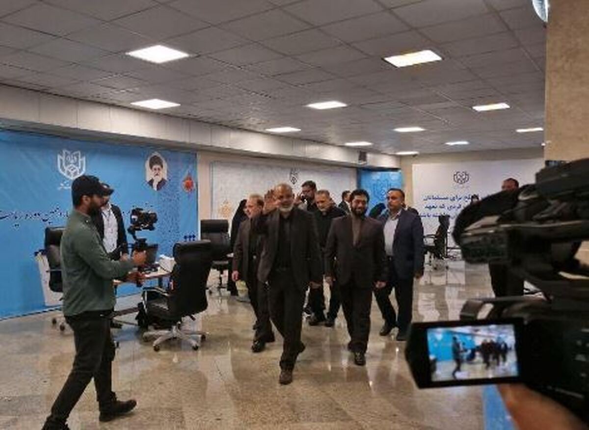 نظارت وزیر کشور بر روند ثبت‌نام چهاردهمین دوره انتخابات ریاست جمهوری