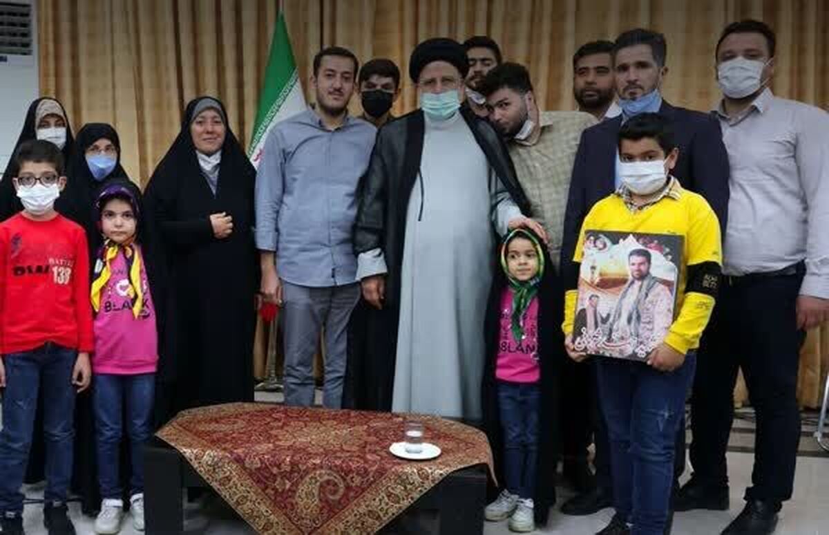 «رئیسی» تصویرگر مهربانی برای دردانه‌های شهدا