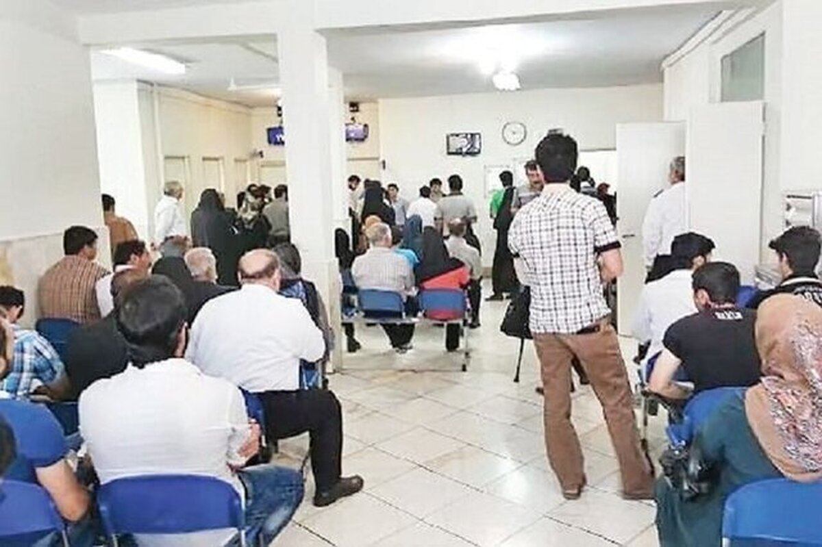 بیماران در صورت مشاهده تخلف در مورد تعرفه‌های پزشکی، موضوع را گزارش کنند