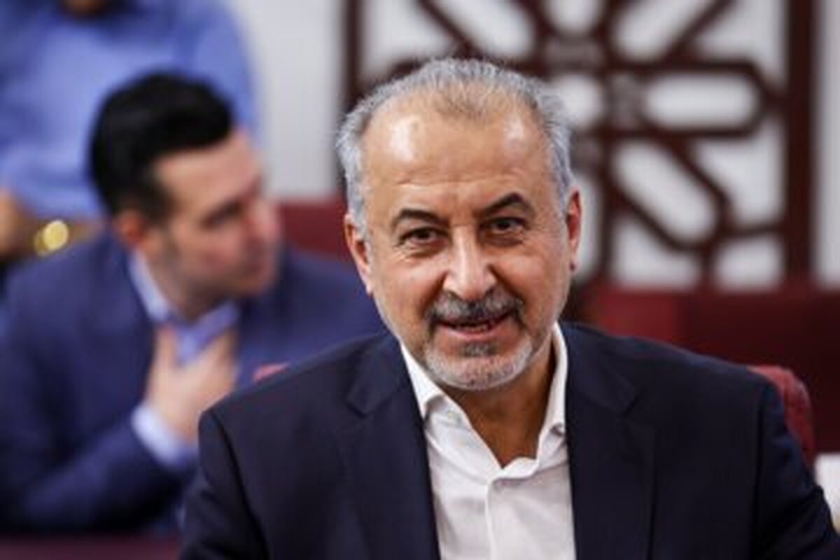 درویش: هم اوسمار می‌ماند هم اورونوف/ به ۲ بازیکن پرسپولیس پیشنهاد دلاری دادند