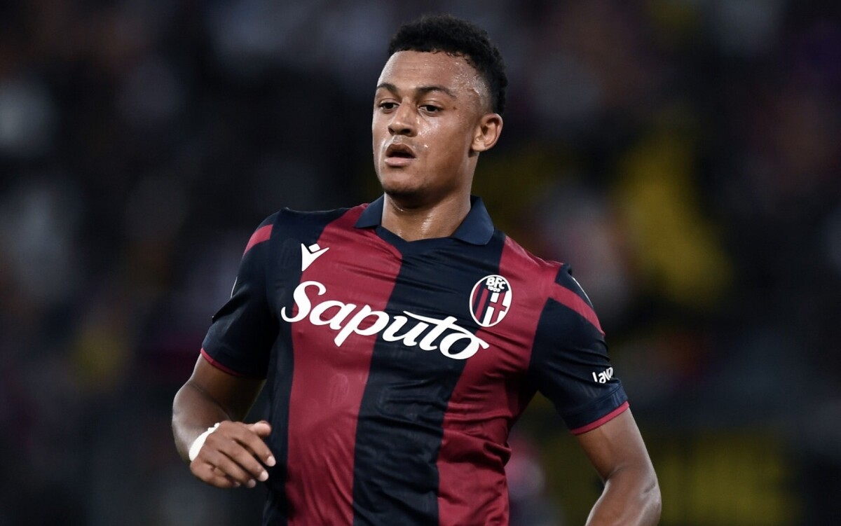 برای پیدا کردن جانشین بازیکن هلندی چقدر باید دست به جیب شوند