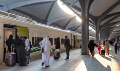 مشکل زائران حج برای استفاده از قطار سریع‌السیر عربستان؛ بلیت در همه ایستگاه‌ها نیست!