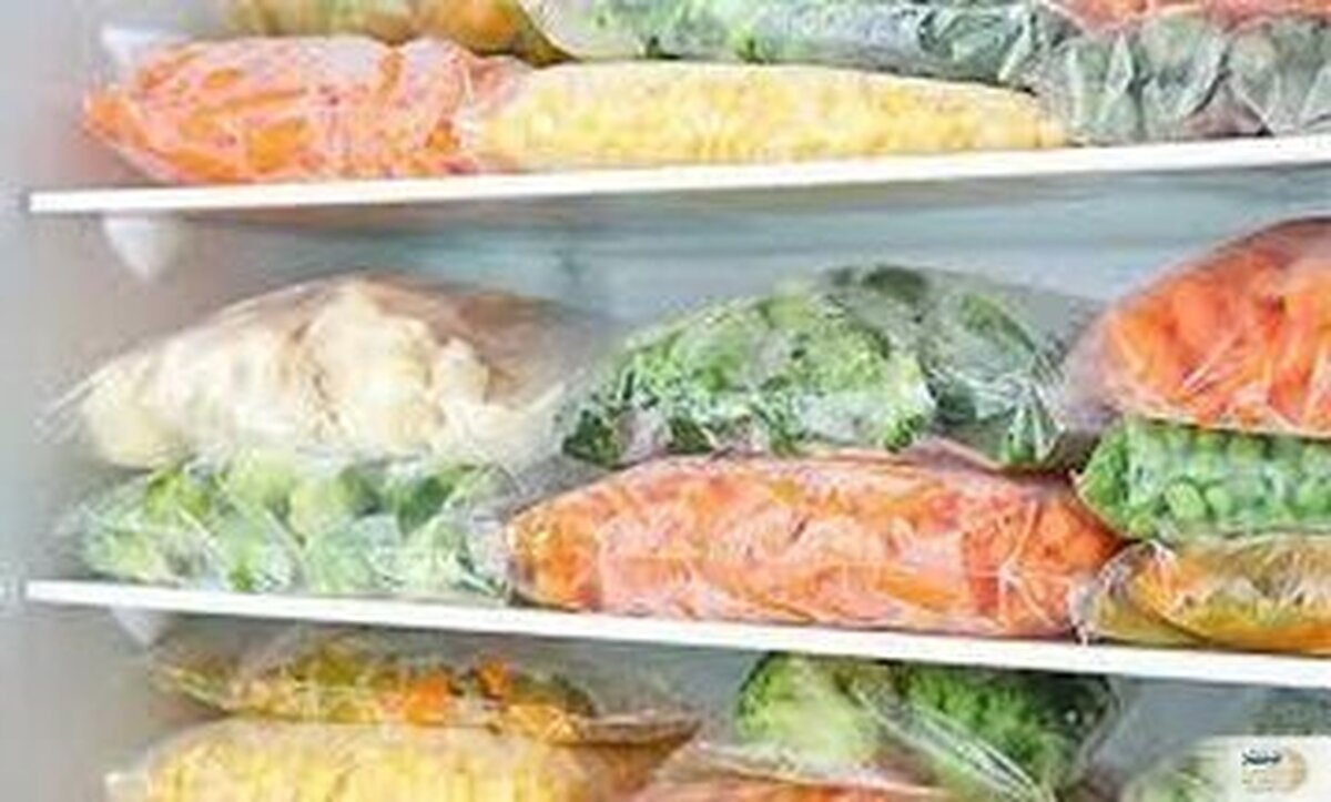 از گذاشتن این مواد غذایی در فریزر خودداری کنید + دلایل علمی
