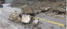 ریزش سنگ در ارتفاعات کرج-چالوس پیش‌بینی می‌شود