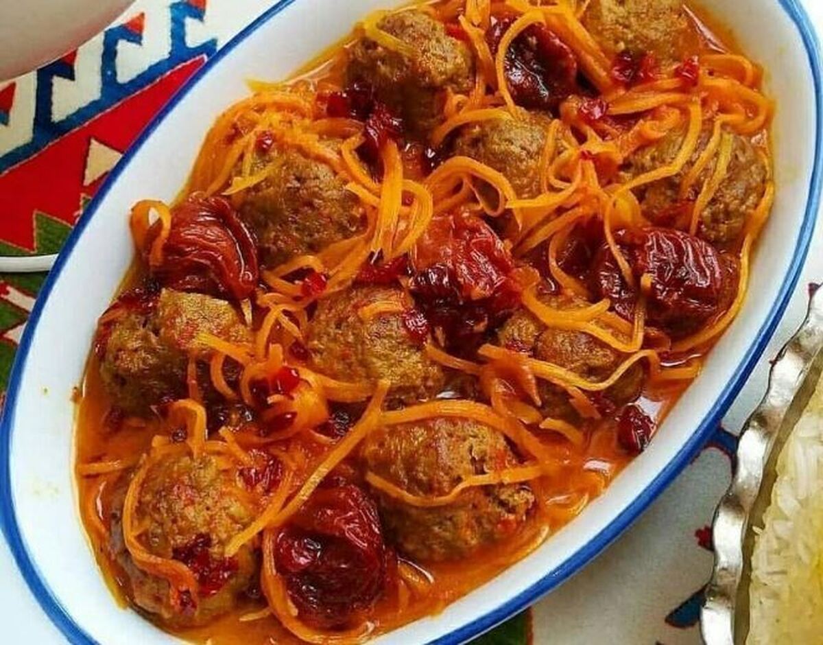 خورش آلو هویج؛ یک غذای خاص تبریزی که انگشتات رو هم باهاش میخوری!